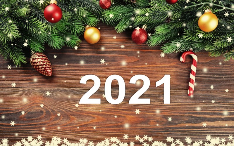 Поздравляем с Новым 2021 годом!
